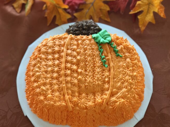 Pumpkin Shape Cake