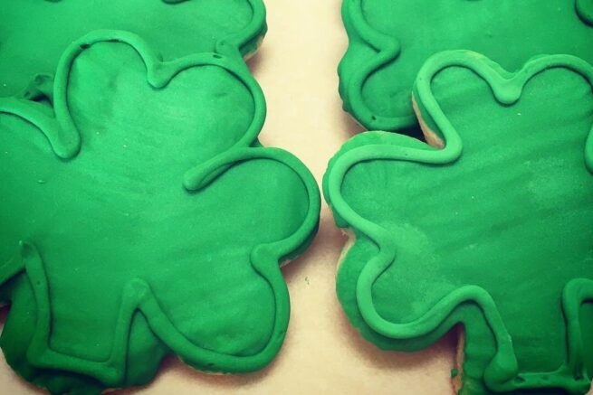 Iced Clover Cookie